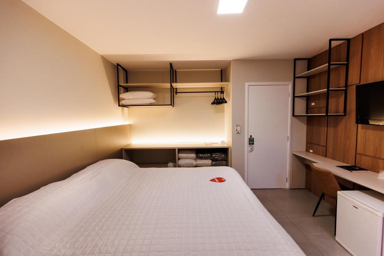 Tonello Business Hotel Campo Mourão Exteriör bild
